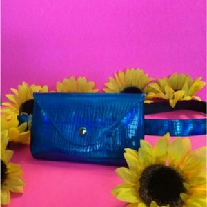 Metallic waist bag